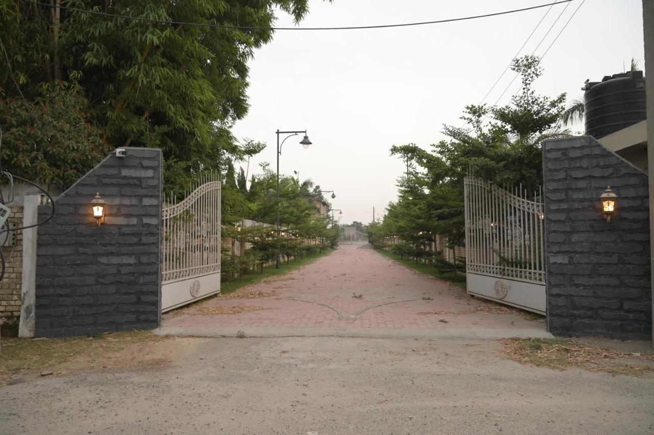 Kamal Resorts - The Luxury Of Being Yourself Ludhiana Exterior foto