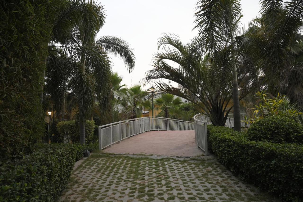 Kamal Resorts - The Luxury Of Being Yourself Ludhiana Exterior foto
